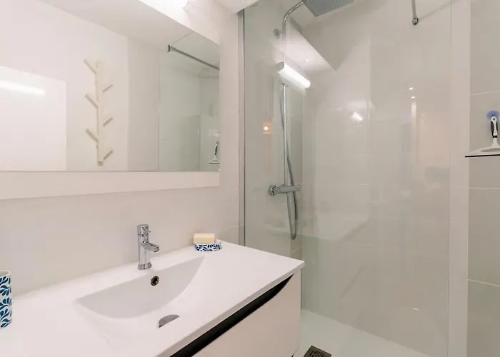 Apartment Renove, Calme Et Proche Des Plages. *