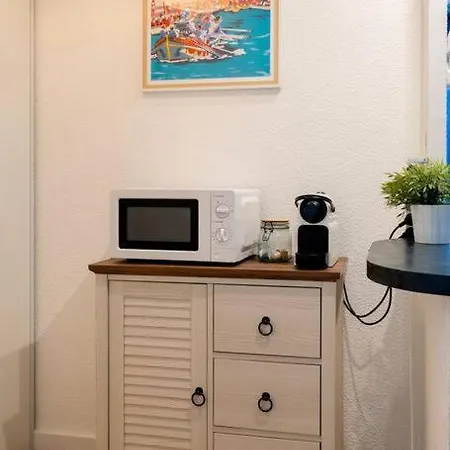 Renove, Calme Et Proche Des Plages. شقة