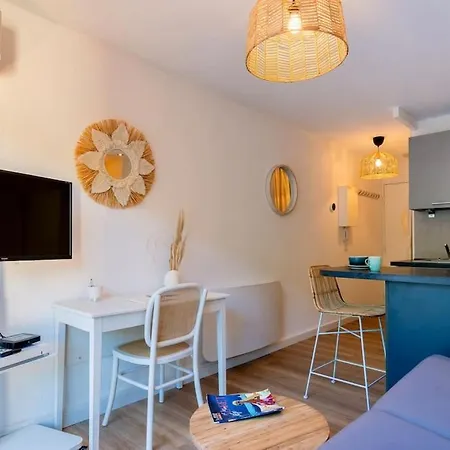 Renove, Calme Et Proche Des Plages. Апартаменты *